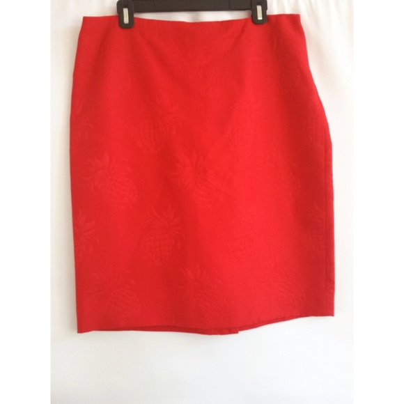 Dana Buchman Dresses & Skirts - Dana Buchman Size 14 Red Straight Pencil Skirt
